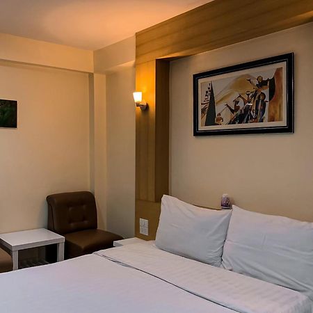 Petchsiri Room เพชรสิริรูม Ban Sai Mai Exterior photo