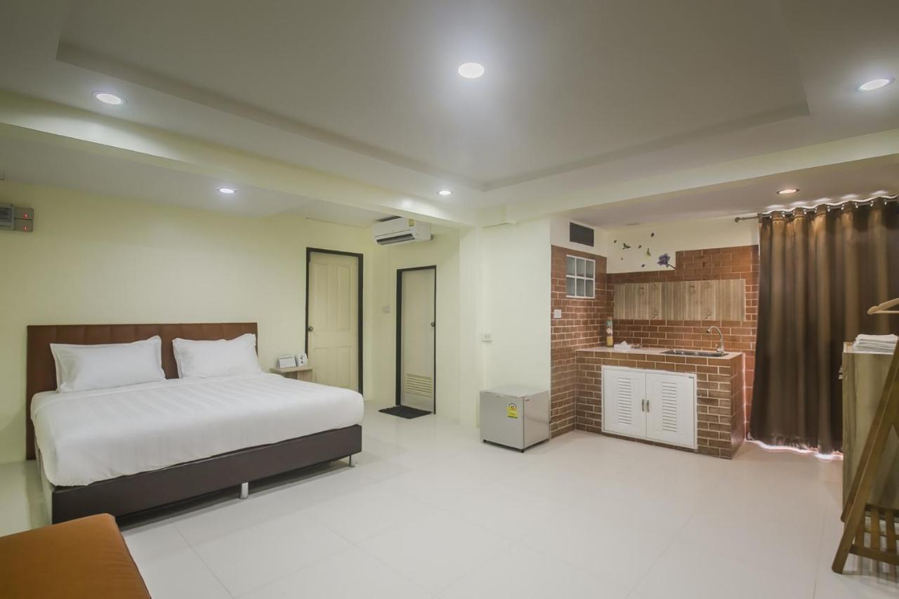 Petchsiri Room เพชรสิริรูม Ban Sai Mai Exterior photo