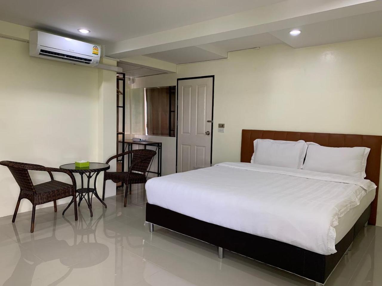 Petchsiri Room เพชรสิริรูม Ban Sai Mai Exterior photo