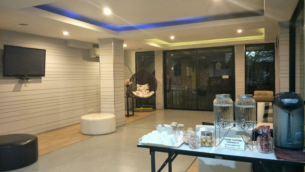 Petchsiri Room เพชรสิริรูม Ban Sai Mai Exterior photo
